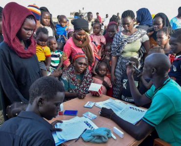 2023-05-08T065344Z_871078950_RC22P0ALD6BL_RTRMADP_3_SUDAN-POLITICS-SOUTHSUDAN-1024x668 (1)